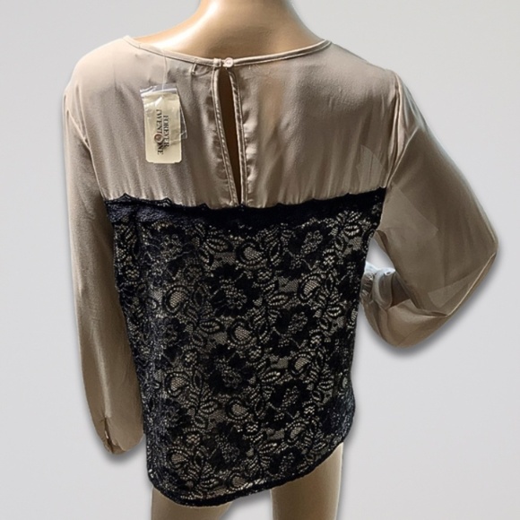 Forever 21 Blouse Round Neck Long Sleeves Lace Overlay Tan/Black Women’s L NWT - Picture 2 of 13